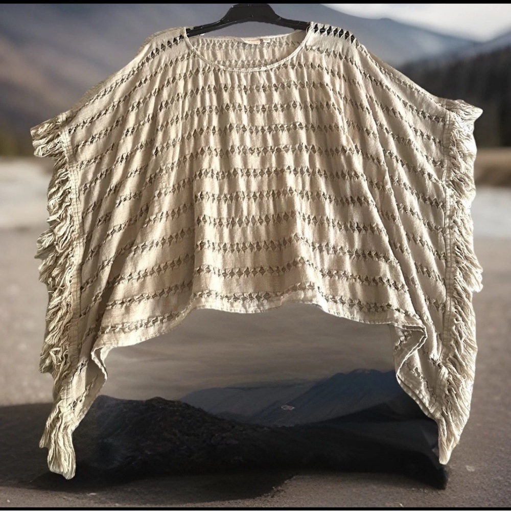 KENAR Beige Tan Poncho Peek A Boo Slit Linen Cotton Fringe Women’s One Size OS